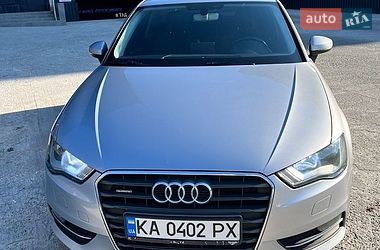 Хэтчбек Audi A3 2015 в Киеве