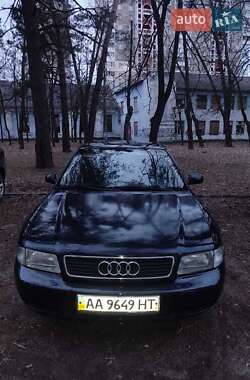 Седан Audi A4 1997 в Києві