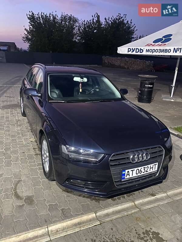 Универсал Audi A4 2013 в Демидовке