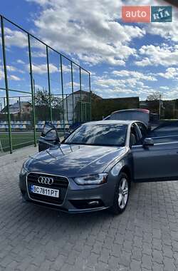 Седан Audi A4 2012 в Львові