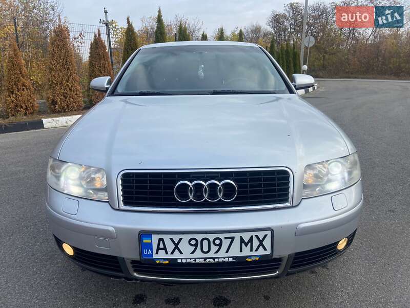 Седан Audi A4 2002 в Харькове