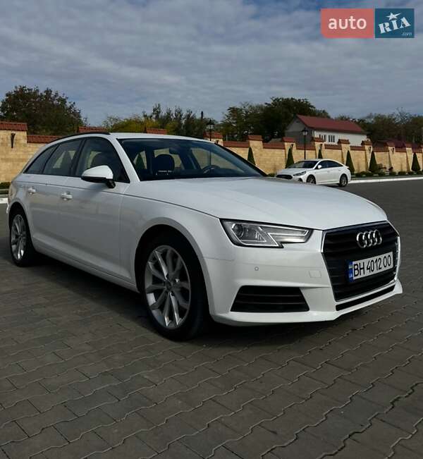 Універсал Audi A4 2017 в Одесі