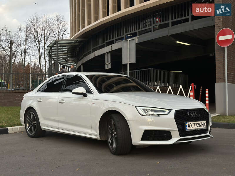 Седан Audi A4 2017 в Харкові