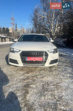 Седан Audi A4 2017 в Киеве