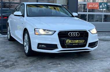 Седан Audi A4 2014 в Ивано-Франковске