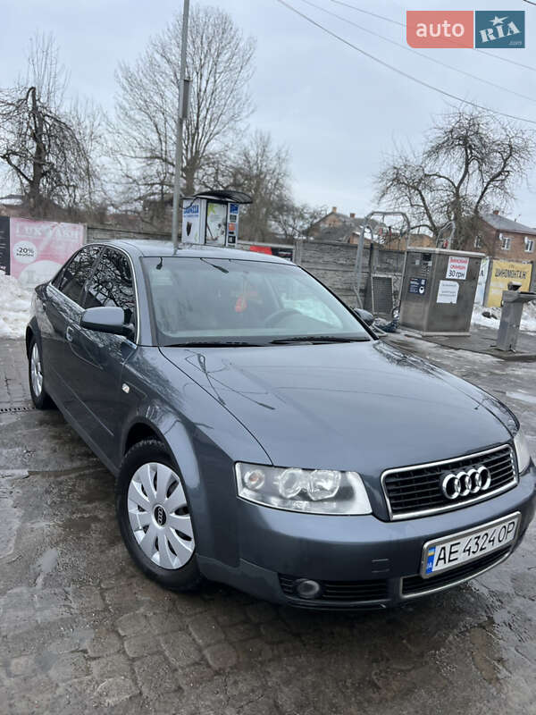 Седан Audi A4 2001 в Львове Седан Audi A4 2001 в Львове