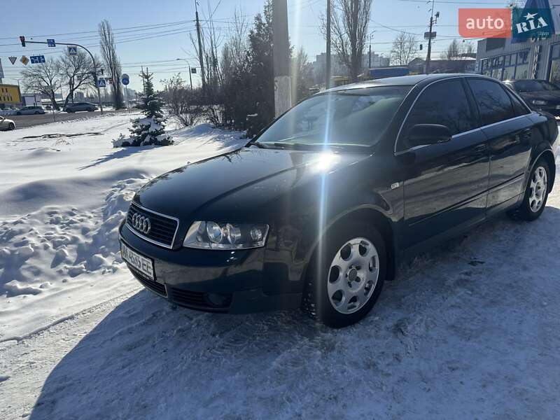 Седан Audi A4 2003 в Киеве
