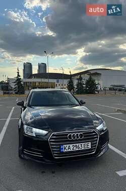 Седан Audi A4 2016 в Львове