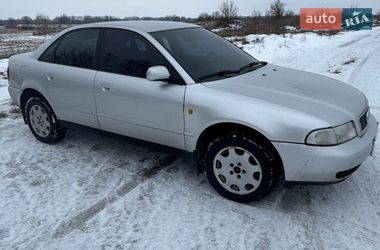 Седан Audi A4 1998 в Переяславе
