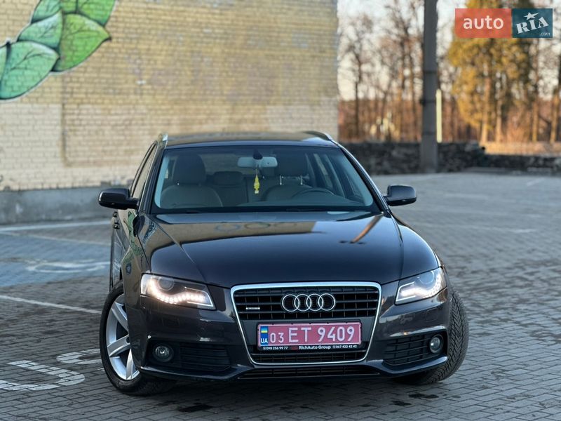 Универсал Audi A4 2009 в Киверцах