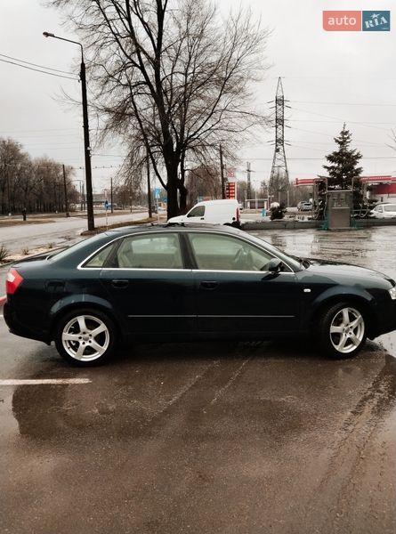 Седан Audi A4 2004 в Запорожье Седан Audi A4 2004 в Запорожье
