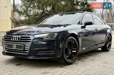 Седан Audi A4 2016 в Днепре