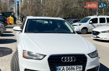 Седан Audi A4 2014 в Киеве