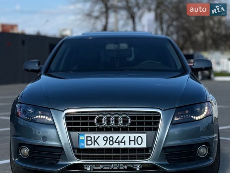 Седан Audi A4 2011 в Одессе