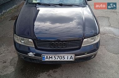 Універсал Audi A4 1999 в Коростишеві