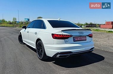 Седан Audi A4 2020 в Києві