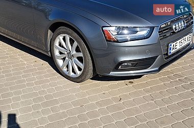 Седан Audi A4 2012 в Новомосковську Седан Audi A4 2012 в Новомосковську
