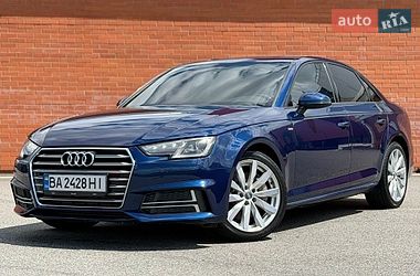 Седан Audi A4 2017 в Киеве