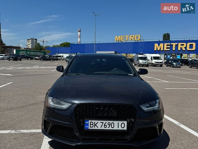 Седан Audi A4 2015 в Житомире