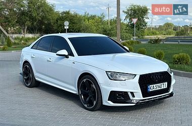 Седан Audi A4 2018 в Киеве Седан Audi A4 2018 в Киеве