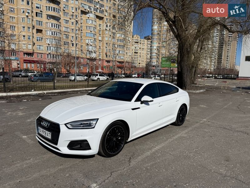 Купе Audi A5 2019 в Киеве