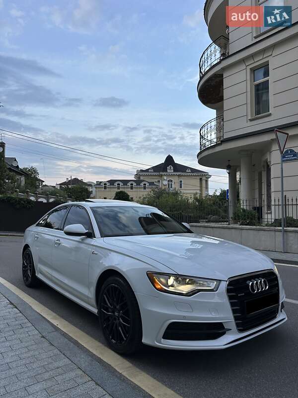 Седан Audi A6 2014 в Киеве