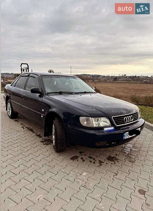 Седан Audi A6 1995 в Шумске