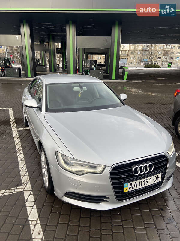 Седан Audi A6 2012 в Києві