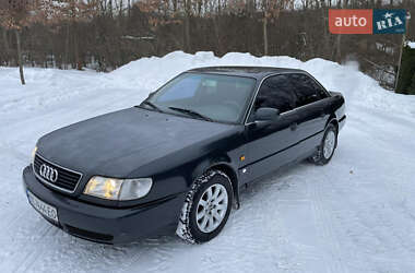 Седан Audi A6 1995 в Львові