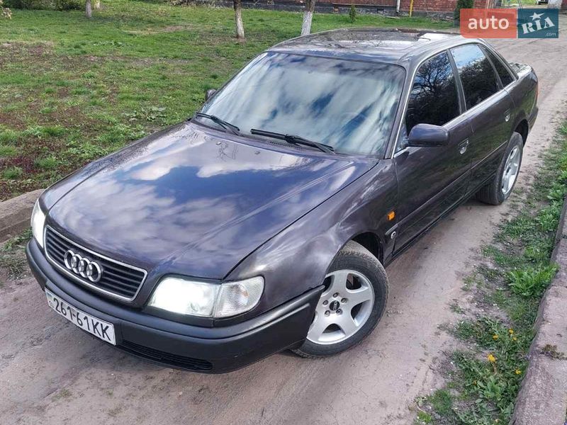 Седан Audi A6 1995 в Владимире