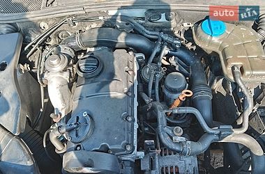 Седан Audi A6 2001 в Ровно