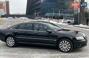 Седан Audi A8 2004 в Киеве