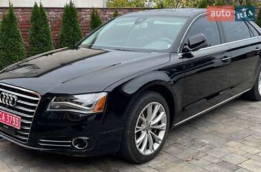 Седан Audi A8 2013 в Львові
