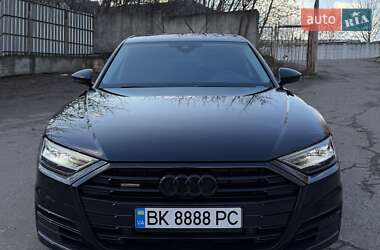 Седан Audi A8 2018 в Ровно Седан Audi A8 2018 в Ровно