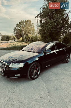 Седан Audi A8 2008 в Житомирі