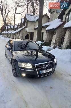 Седан Audi A8 2004 в Львове Седан Audi A8 2004 в Львове