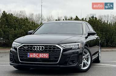 Седан Audi A8 2022 в Киеве