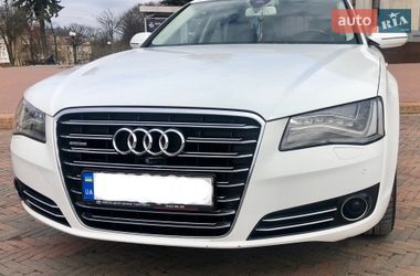 Седан Audi A8 2012 в Києві
