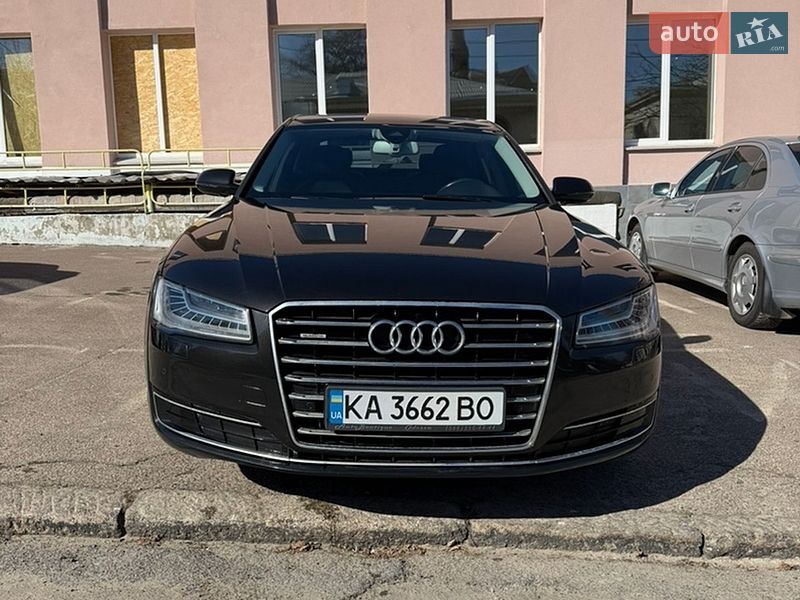 Седан Audi A8 2017 в Одессе