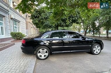 Седан Audi A8 2004 в Николаеве