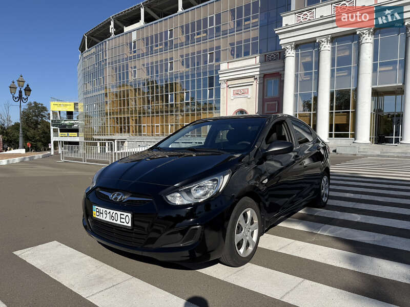 Седан Hyundai Accent 2013 в Одессе
