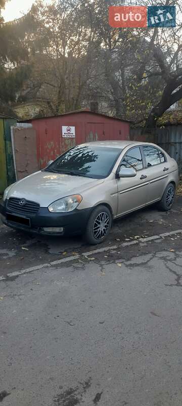 Хэтчбек Hyundai Accent 2007 в Львове