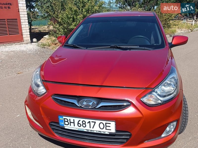Седан Hyundai Accent 2011 в Одессе Седан Hyundai Accent 2011 в Одессе