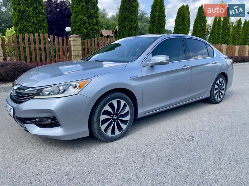 Седан Honda Accord 2016 в Днепре