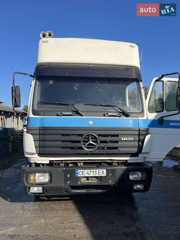 Грузовой фургон Mercedes-Benz Actros 1996 в Черновцах