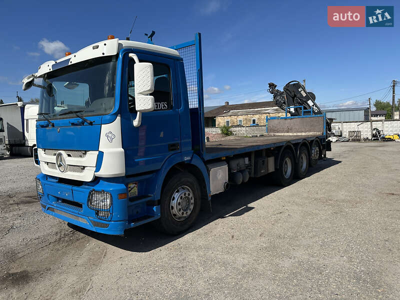 Кран-манипулятор Mercedes-Benz Actros 2011 в Березане