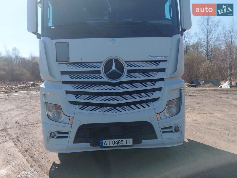 Тягач Mercedes-Benz Actros 2014 в Калуше