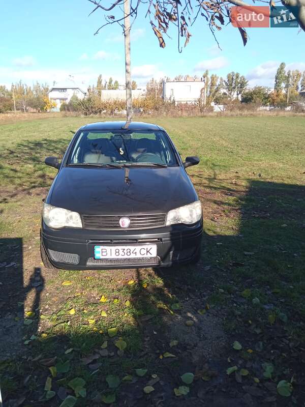 Седан Fiat Albea 2009 в Лубнах Седан Fiat Albea 2009 в Лубнах