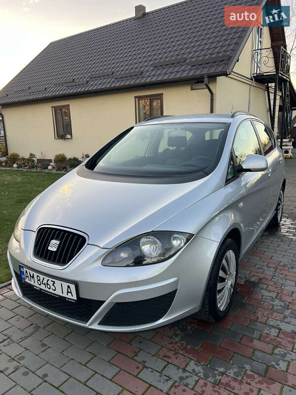 Мінівен SEAT Altea XL 2010 в Житомирі Мінівен SEAT Altea XL 2010 в Житомирі