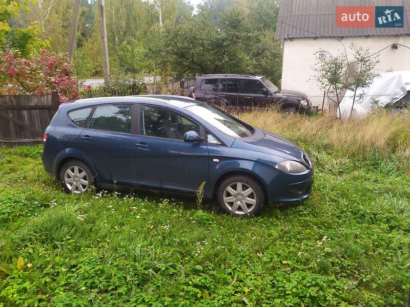 Минивэн SEAT Altea 2008 в Полонном Минивэн SEAT Altea 2008 в Полонном